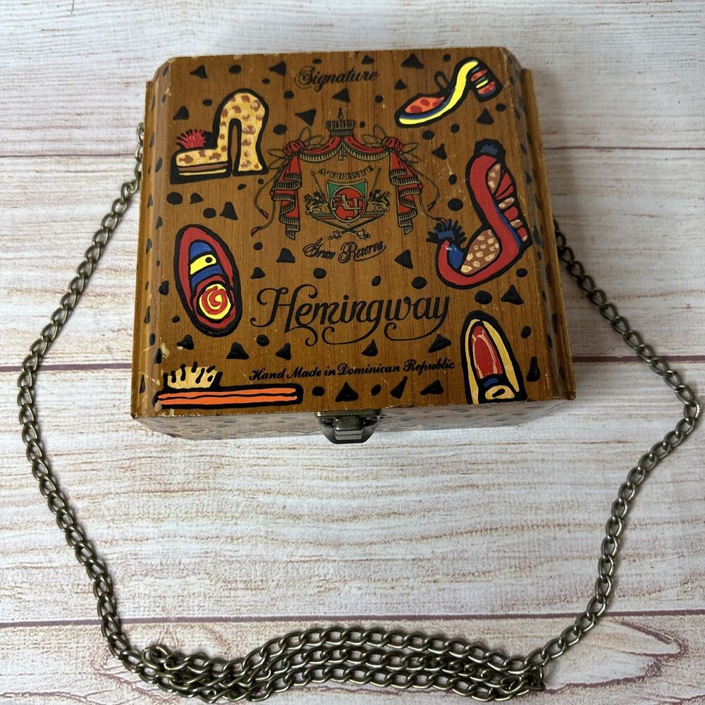 Vintage Signed Kathy Taylor Zimmerman Hand Painted Hemingway Cigar Box Purse '98